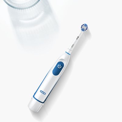 Cepillo Eléctrico Dental Oral B Power Clean